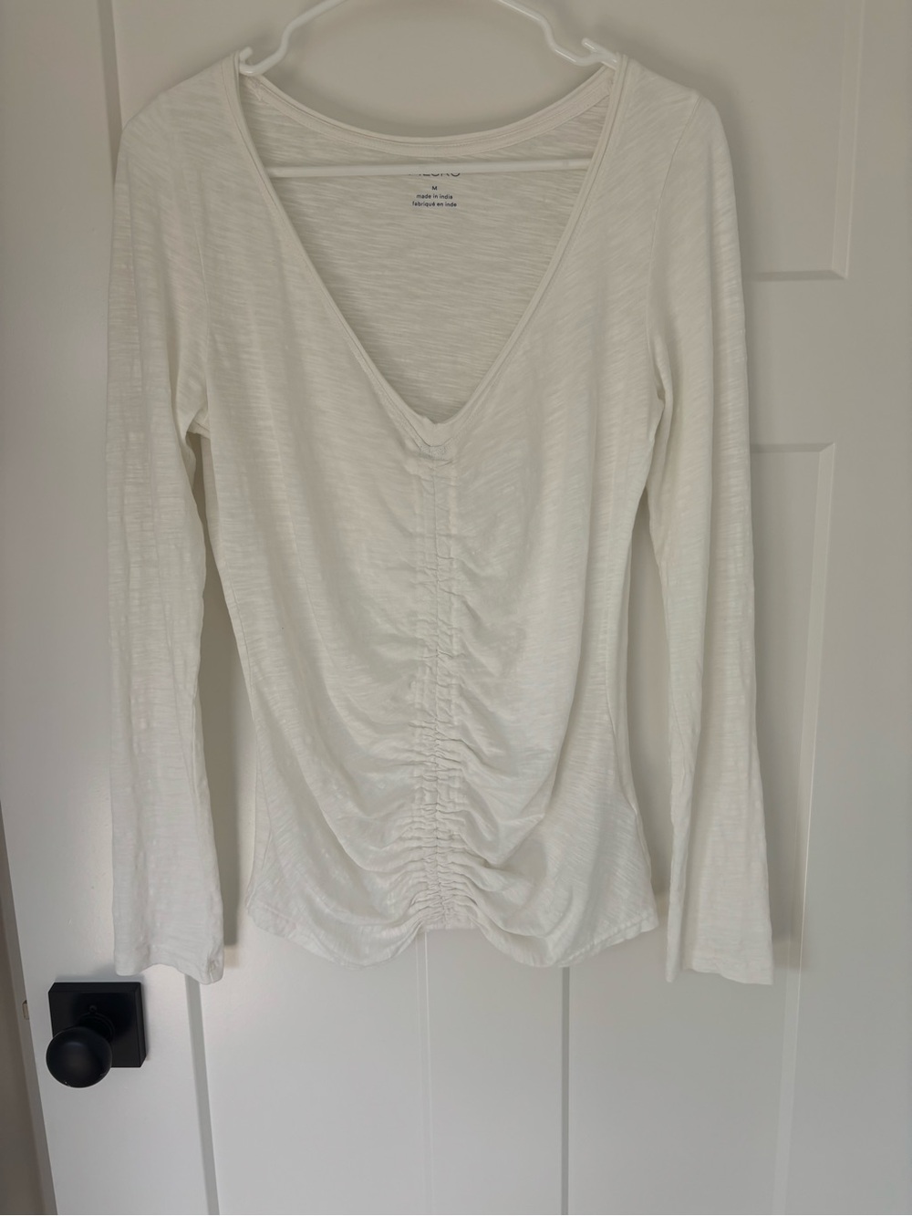 Anthropologie Pilcro Long-Sleeve Cinched V-Neck Top medium - Picture 4 of 7